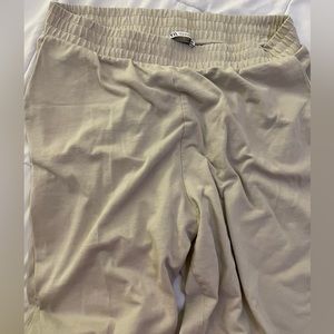 Tan Zara Sweatpants. Jogger style size Women’s medium.